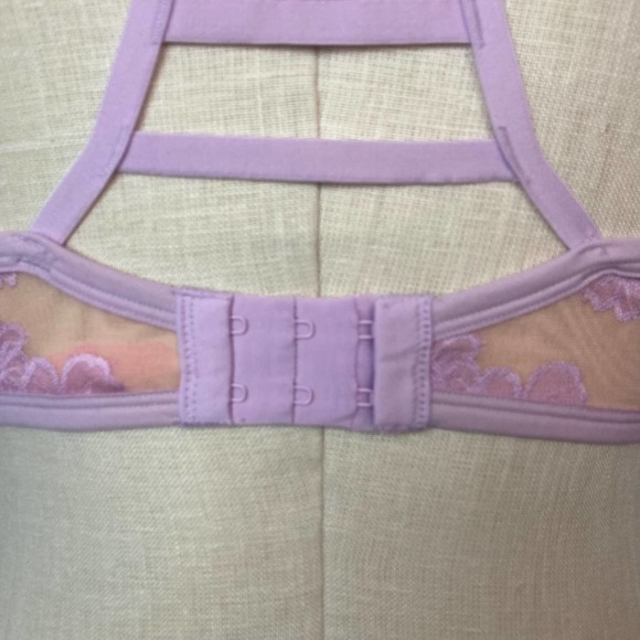 PINK Victoria's Secret Purple Beige Lightly Lined Hibiscus Underwire Bra 34DD - Picture 6 of 12